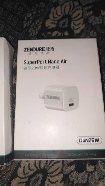 zendure Superport Nano Air PD 20w charger 4