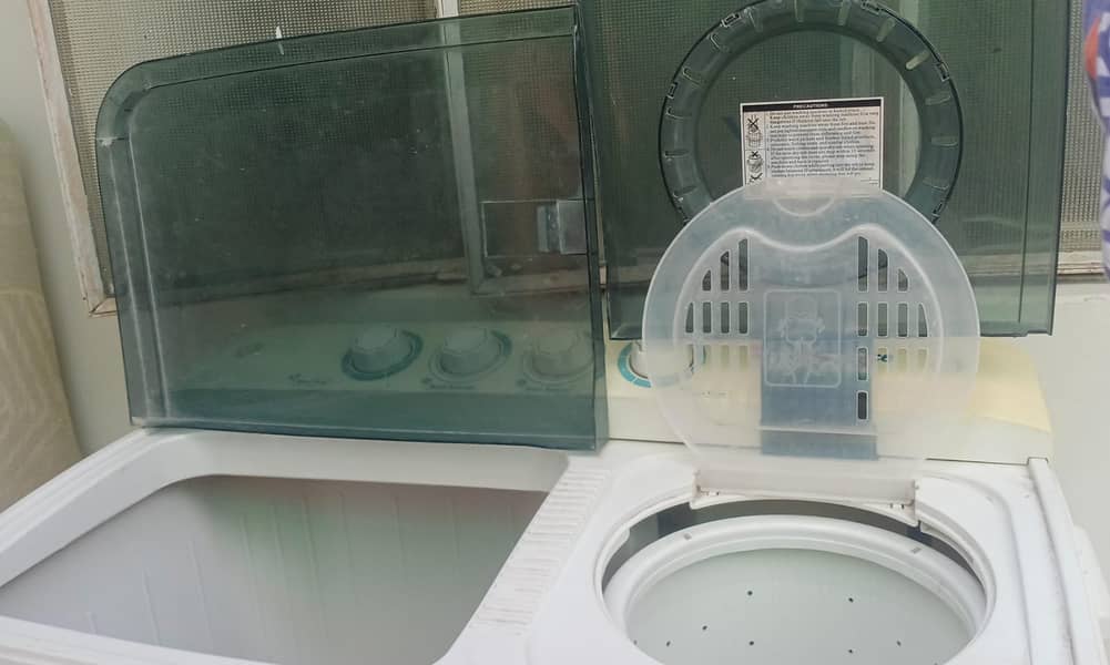 Dawlance Twin Tub Semiautomatic Washing Machine 3