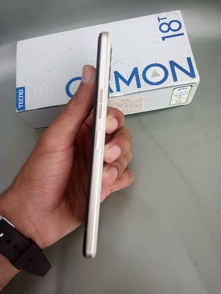 Tecno Camon 18T 1