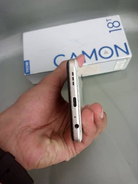 Tecno Camon 18T 2
