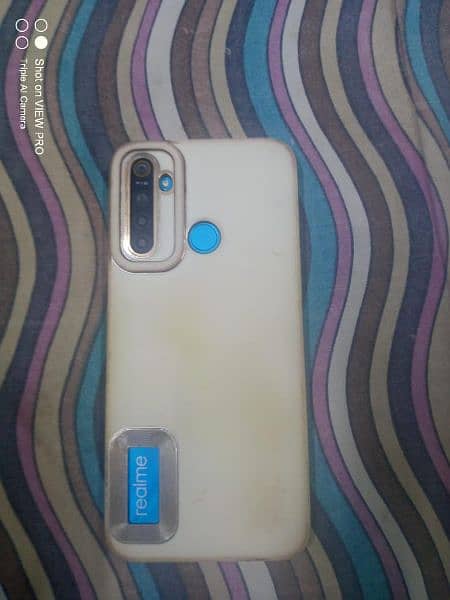 Realme 5i 4/64 complete box 4