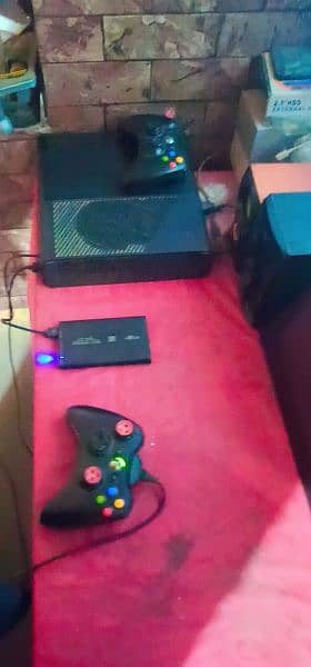 Xbox 360 ultra slim 100 gb 4