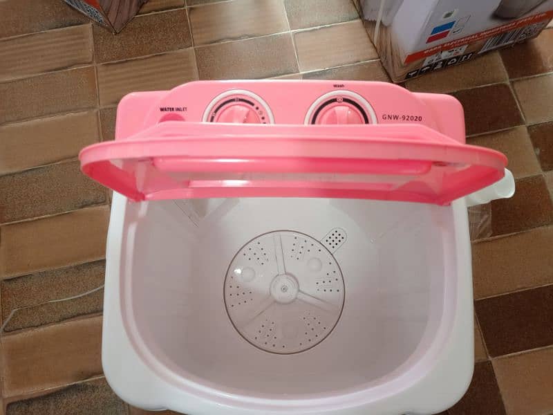Baby washing machine with dryer 1