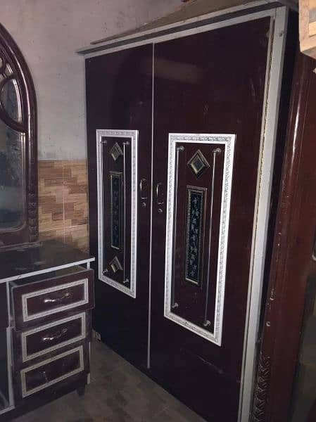 Wooden wardrobe / 2 door Wardrobe / Furniture 1