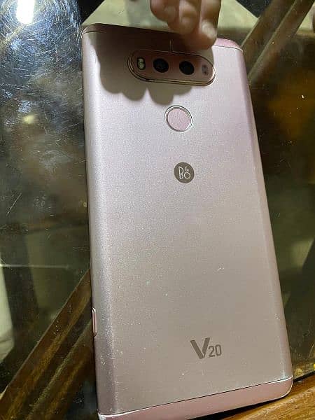 LG v20 4-64 parts available for sale like camera's 2