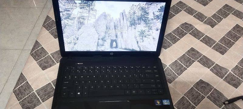HP 1000 laptop for sale 0