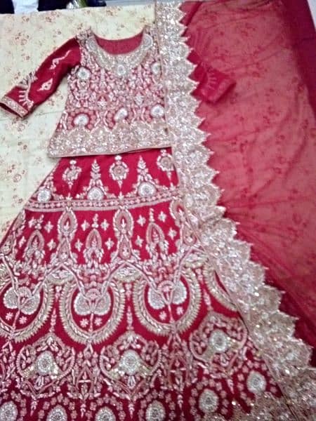 bridal Lehnga 2024 new article like new 1