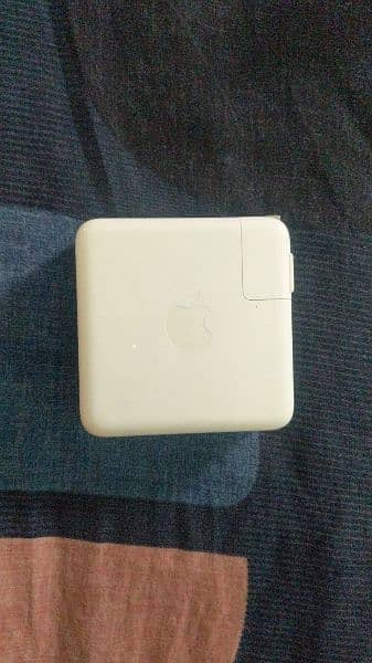 Apple MacBook pro M1 chip 61watt box pulled out charger urgent sale 2