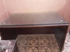 Office Table for Sale in Reasonable Price 0