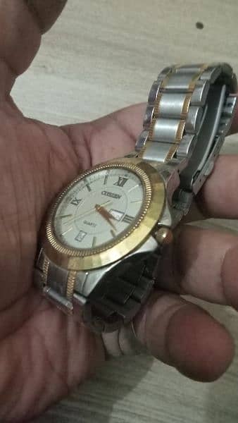 classic beautiful elegant to tone citizen quartz big dial watch 2