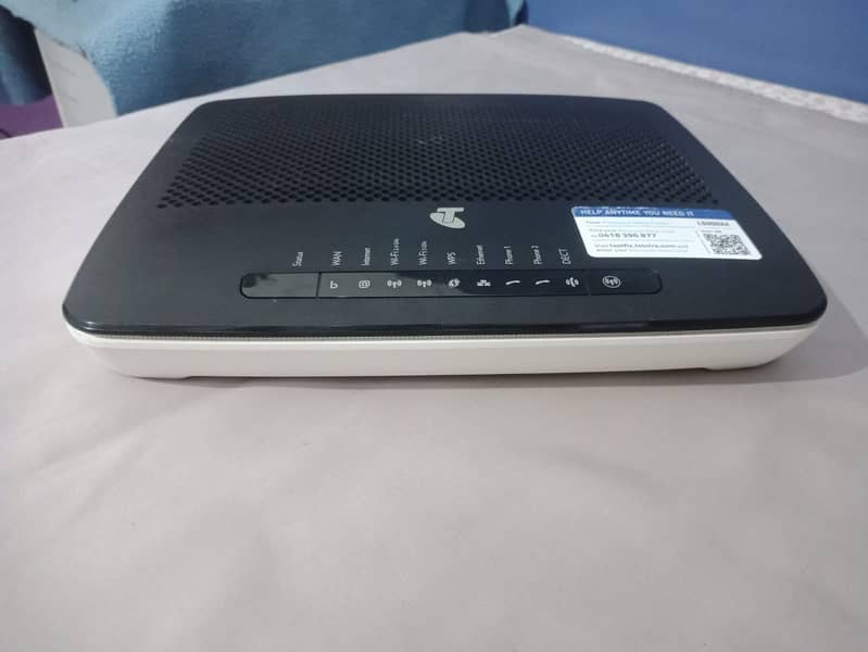 Telstra Dual Band Wifi 5Ghz Router 1