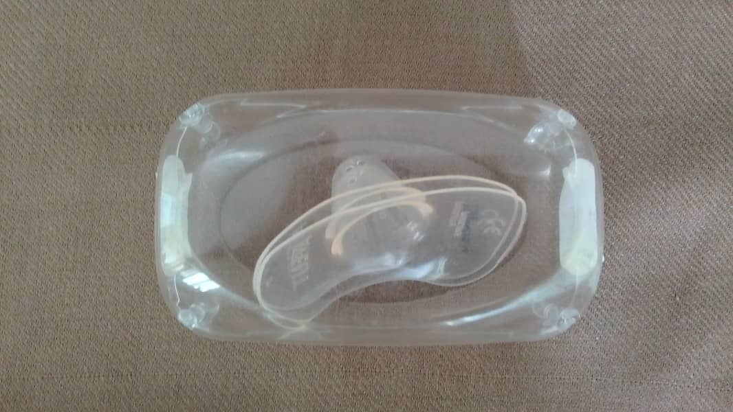 Philips Avent Nipple Shield Protectors for Baby Feeding 6