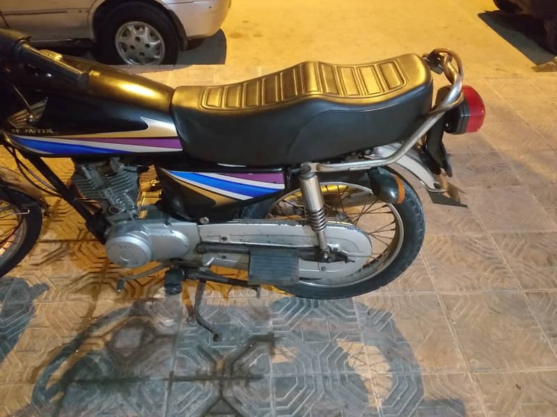 Honda 125 model 2010 for sale in karachi 2