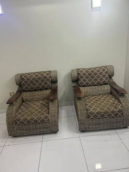 Sofa set 0