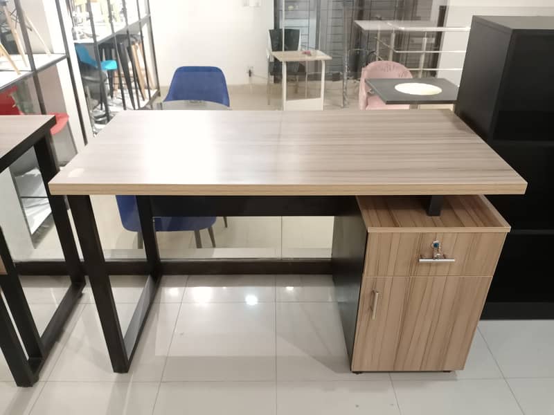Office Table, Manager Table, Executive Office Table, Office Furniture 1