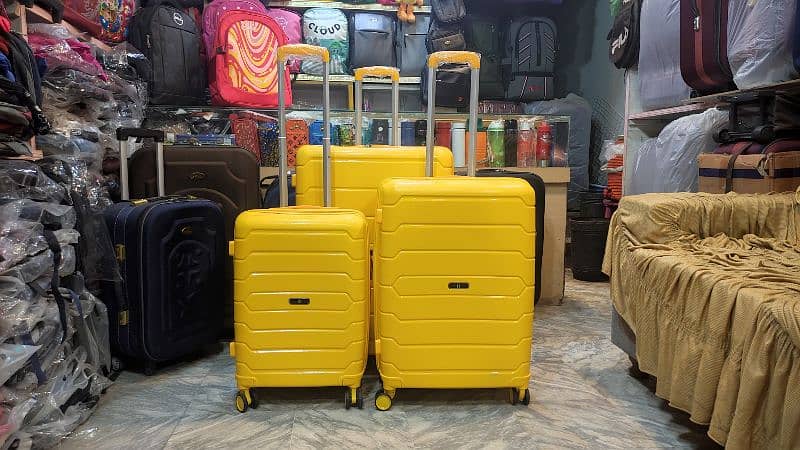 Luggage - Suitcase - Pack to 3 - Fiber suitcase - Travel bags -Attachi 3