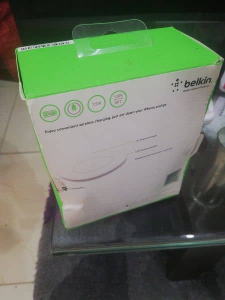 BELKIN WIRELESS CHARGING PAD 4