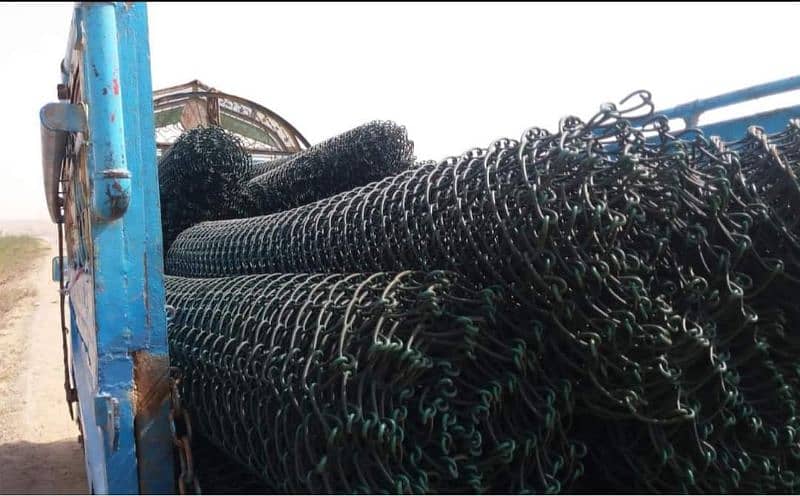 Razor Wire / Chain Link Fence / Hesco Bag / Weld Mesh / Barbed Wire 4