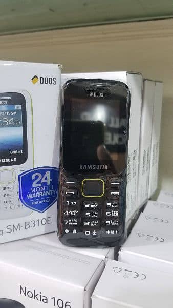 Samsung B310 Mobile Orignal Pta Aproved. dual sim memry card suported. 0