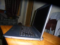 Dell Laptop gaming and graphic designing