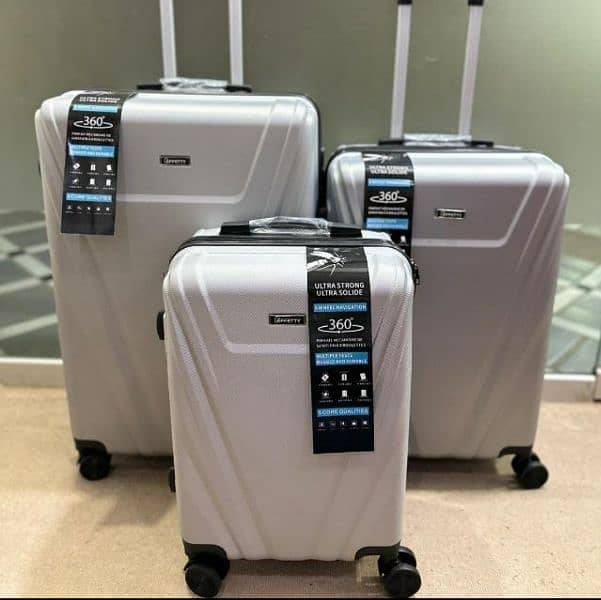 Travel bags3pice/Luggage /With 4 Spinner Wheels

3 piece set  20+24+28 14