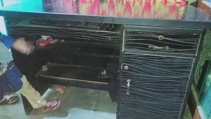 Computer table king size 6