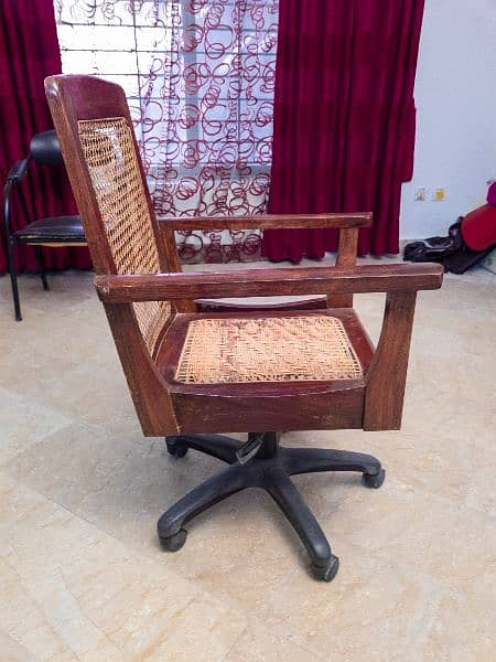 High Quality comefortable wooden office chair 2