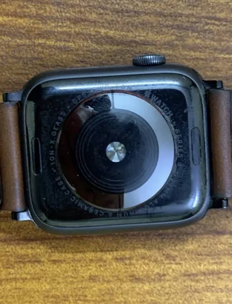 Apple Watch Series 4 44 mm Leather Strap 3