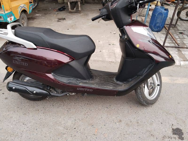 you tied bike 100cc  forsale 3