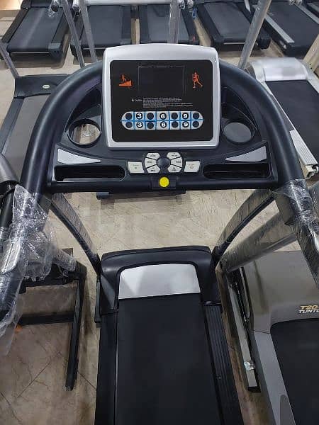 Treadmills/ Running Machine 0321/18/22/576 0