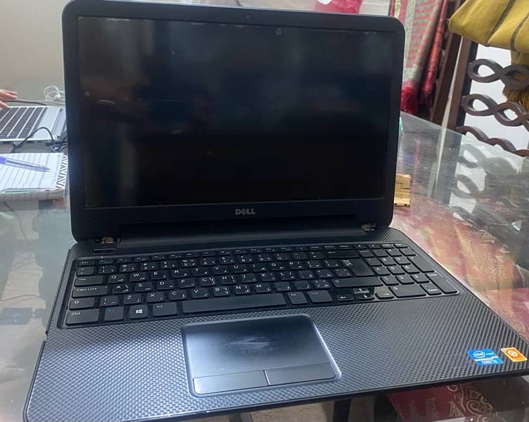 Del i 3 laptop Core i3 3rd gen. 12 gb ram, 500gb hard 0