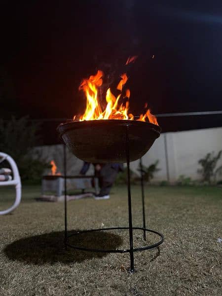 Outdoor Wood Burning Fire Pit 0