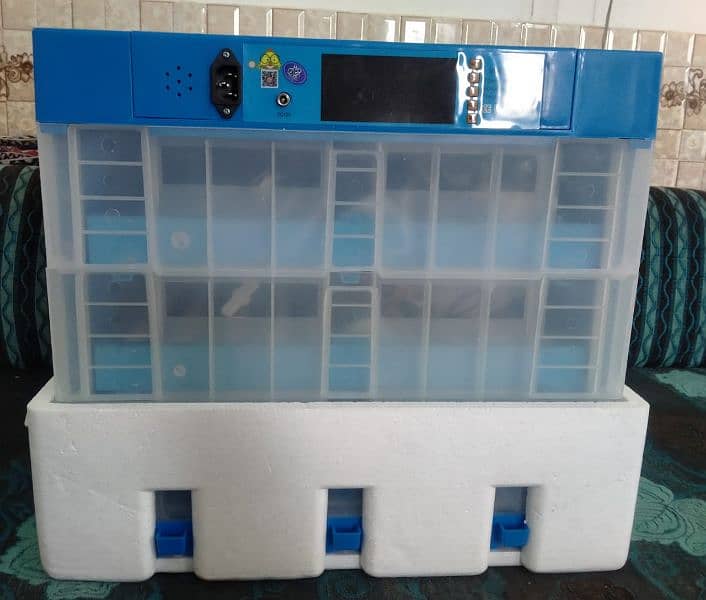 imported incubator made in China (Fully automatic) 64 / 128/ 92/egg 2