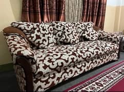 5 sitter original sheeshim sofa in best condition.