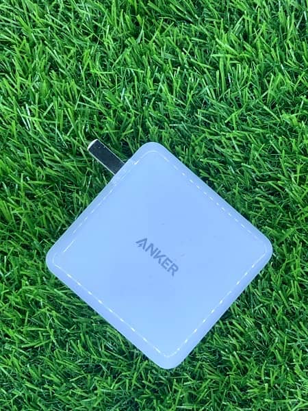 Anker 60w dual type C port charger 2