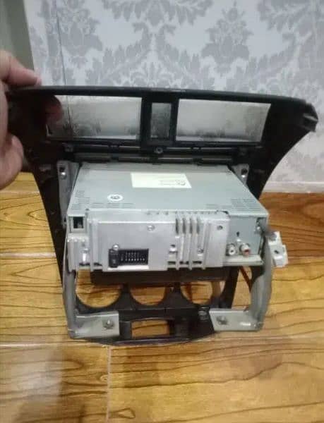 Honda City 2009 original console pannel with CD player 1