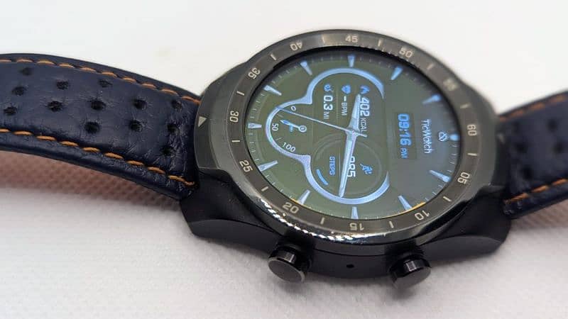 Ticwatch pro brand new condition 8