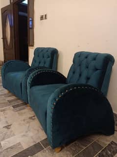 2 single seat sofa