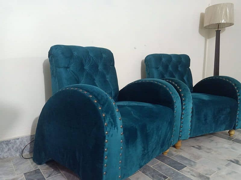 2 single seat sofa 4