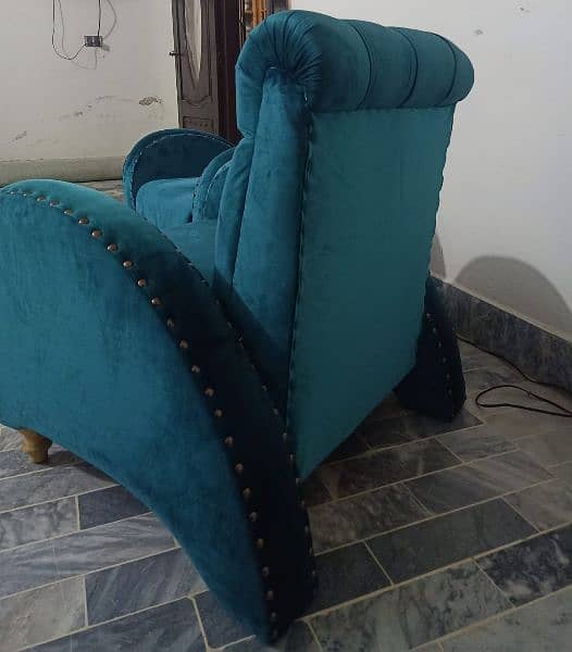 2 single seat sofa 6