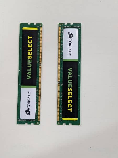 Corsair 8GB (4x2) RAM (PC Memory) (Computer Parts) 1