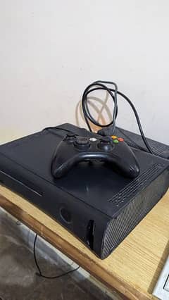 Rgh Xbox 360 E 320gb console preloaded