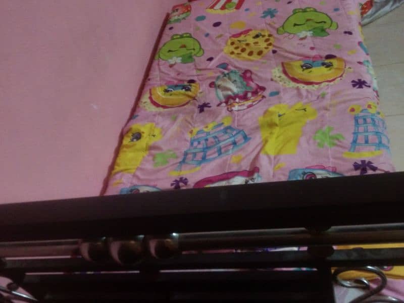 Iron Rod single bed Beds 1078978060