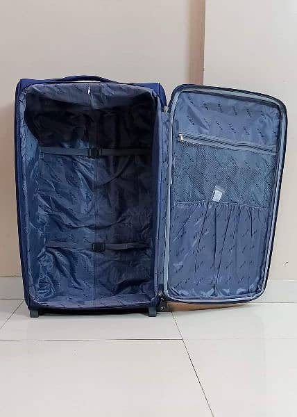 Luggage - Travel bags - Imported suitcase - Unbreakable Fiber -Trolley 12
