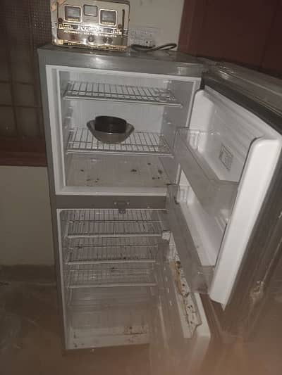 PEL Frigde Small Size