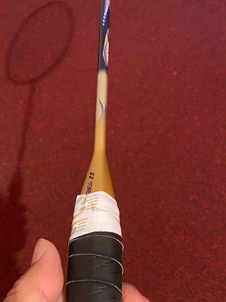 Yonex ASTROX 99 badminton racket 3