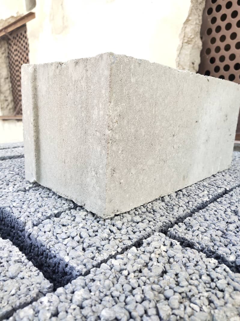 8x8x16 Rectangular concrete Hollow block 3