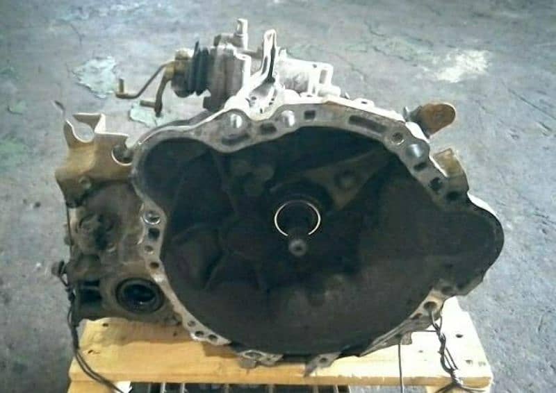 Toyota gear transmission for sale. 100% perfect condition. DHA 0