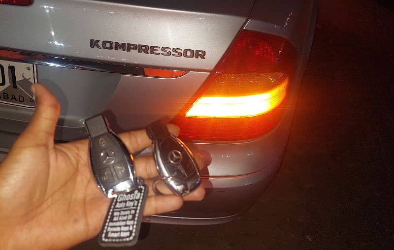 Mercedes Benz infrared remote key in faisalabad 1