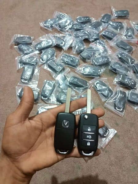 Mercedes Benz infrared remote key in faisalabad 14